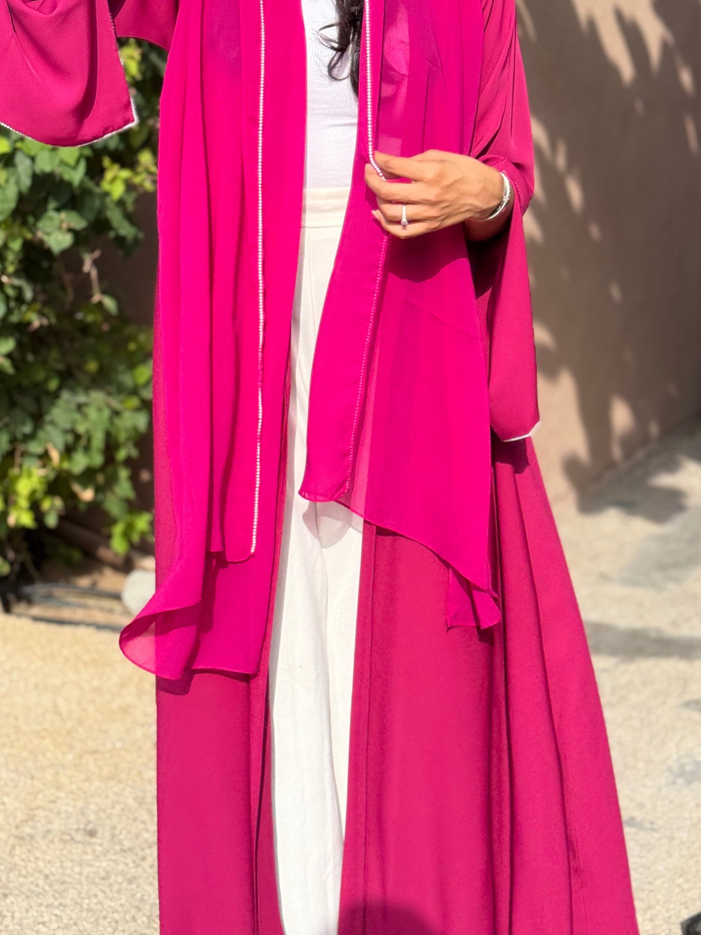 Dainty Pearl Abaya - Magenta