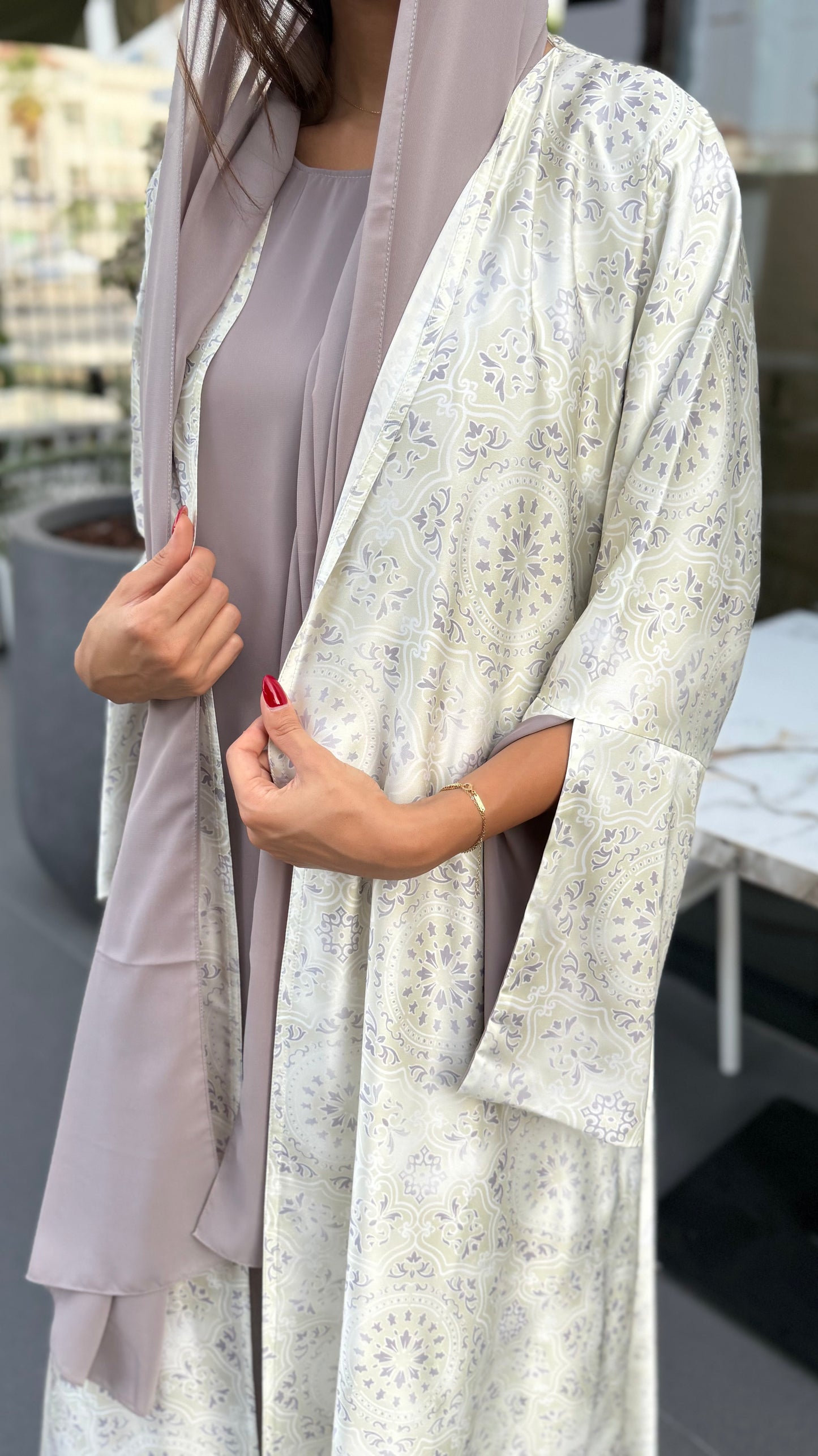 Printed Silk Abaya - Lemon Veil