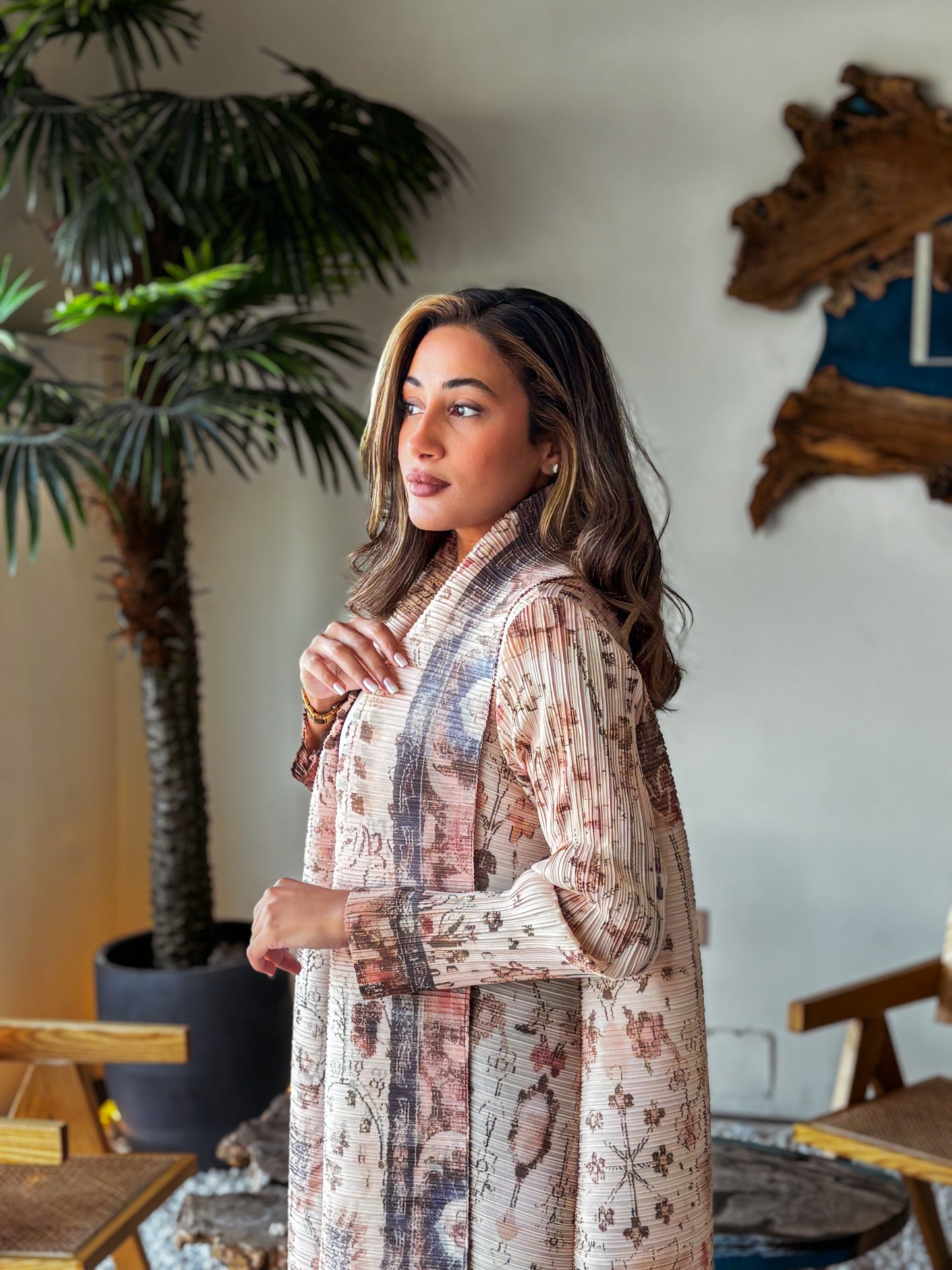 Printed Abaya - Caramel Dusk Plisse