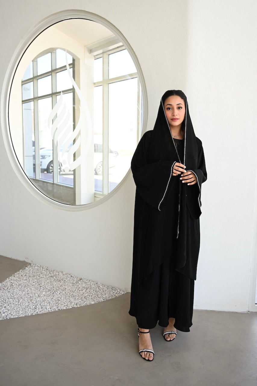 Dainty Pearl Abaya - Black