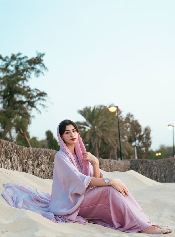 Shimmer bahraini abaya - Lilac color