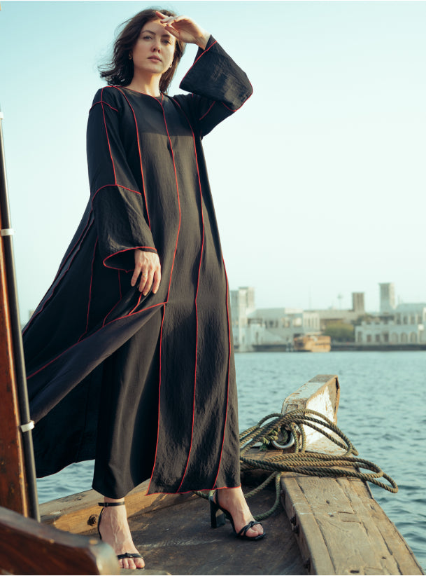 Thread Abaya - Black & Red