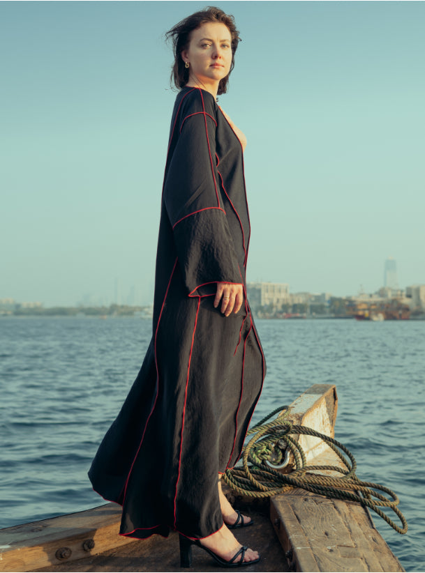 Thread Abaya - Black & Red