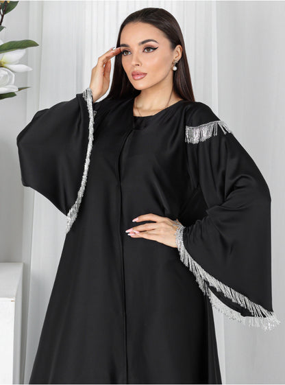 Silver Elegance abaya