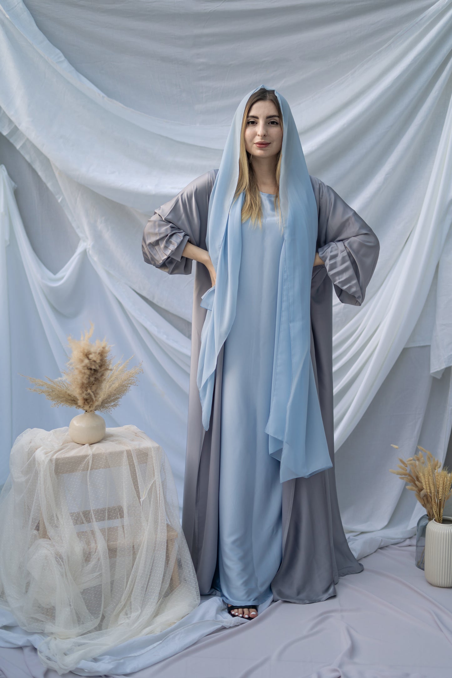 Sapphire abaya set