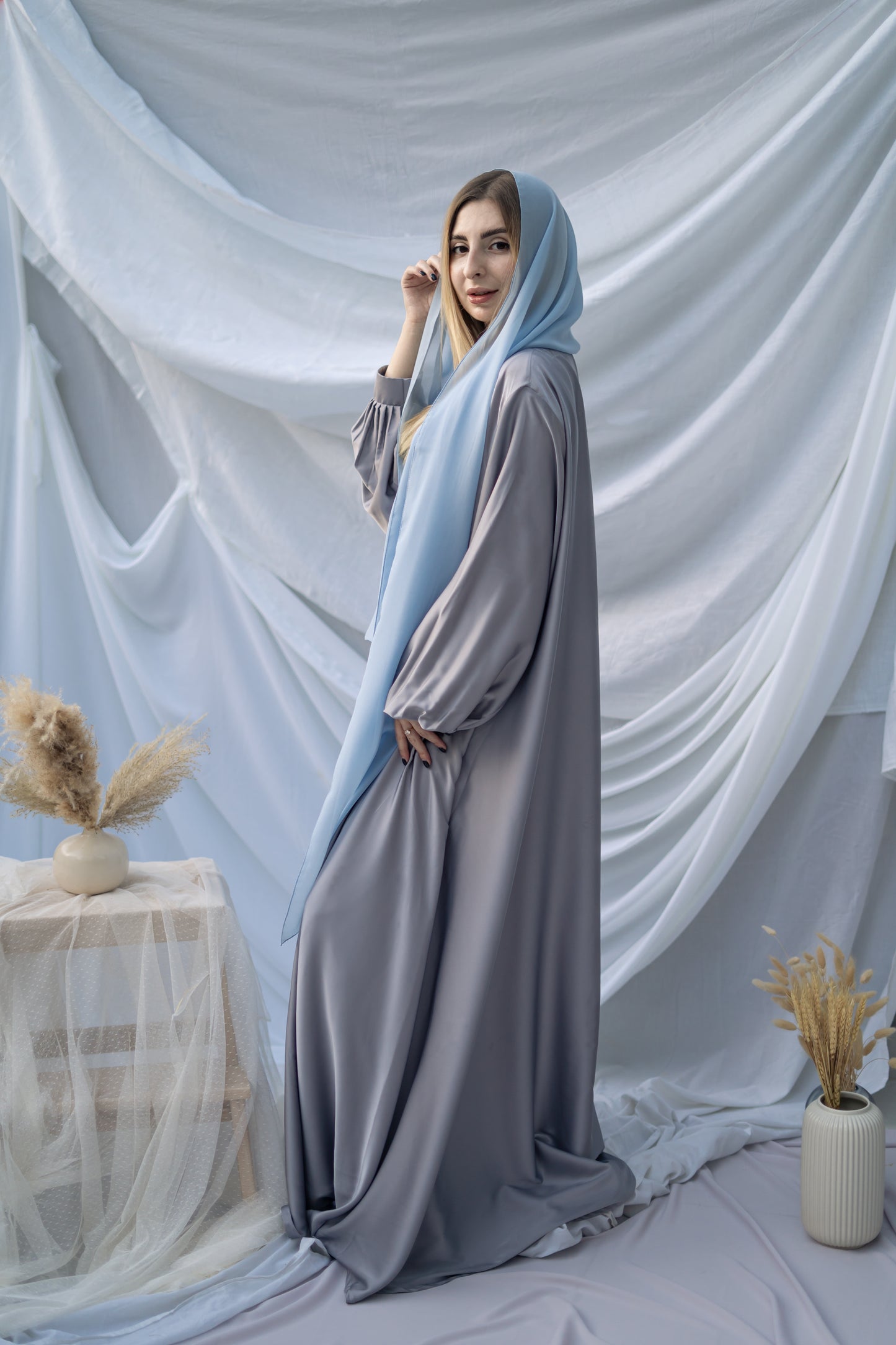 Sapphire abaya set