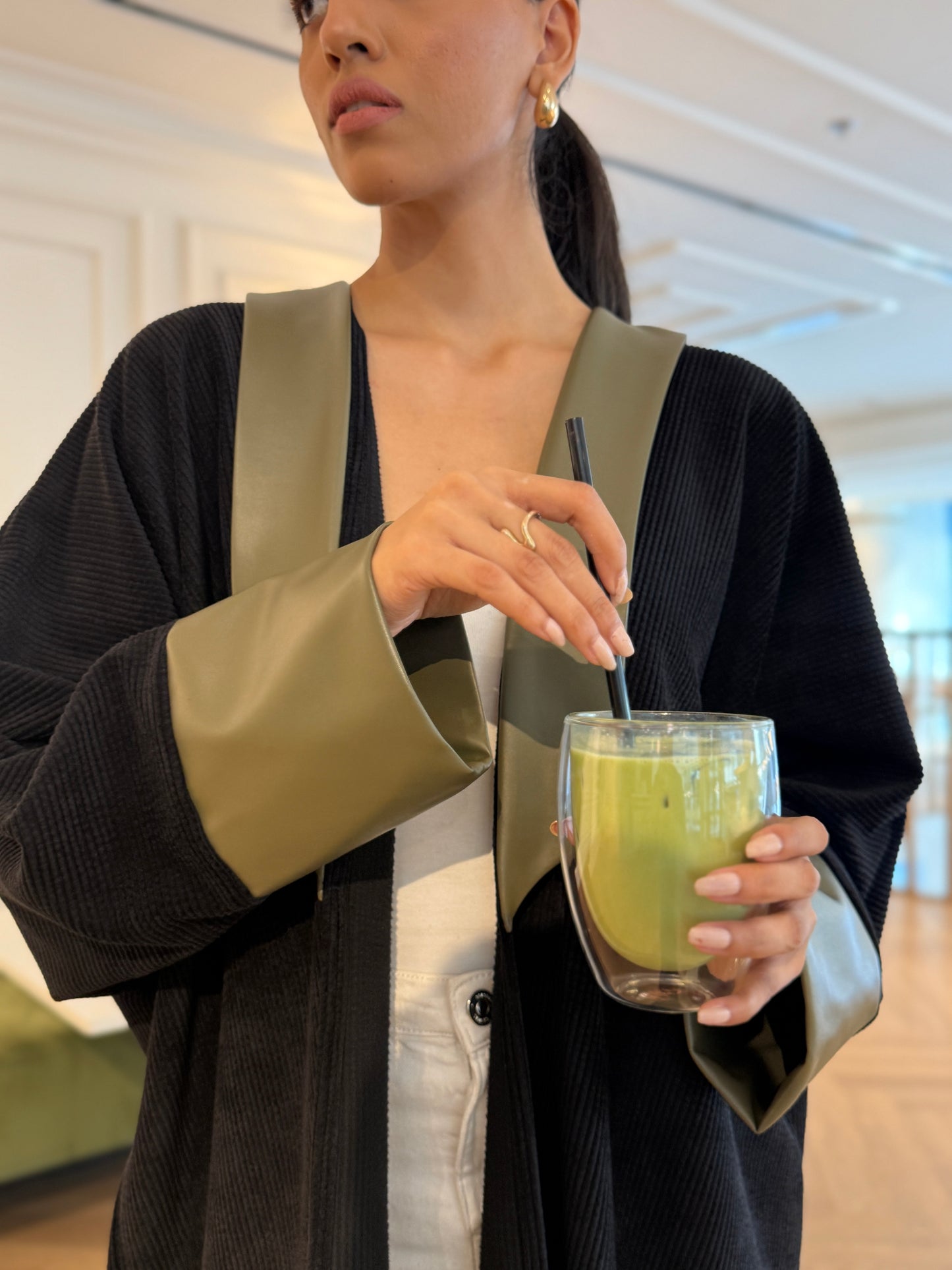 Oversized Ribbed Wool Abaya