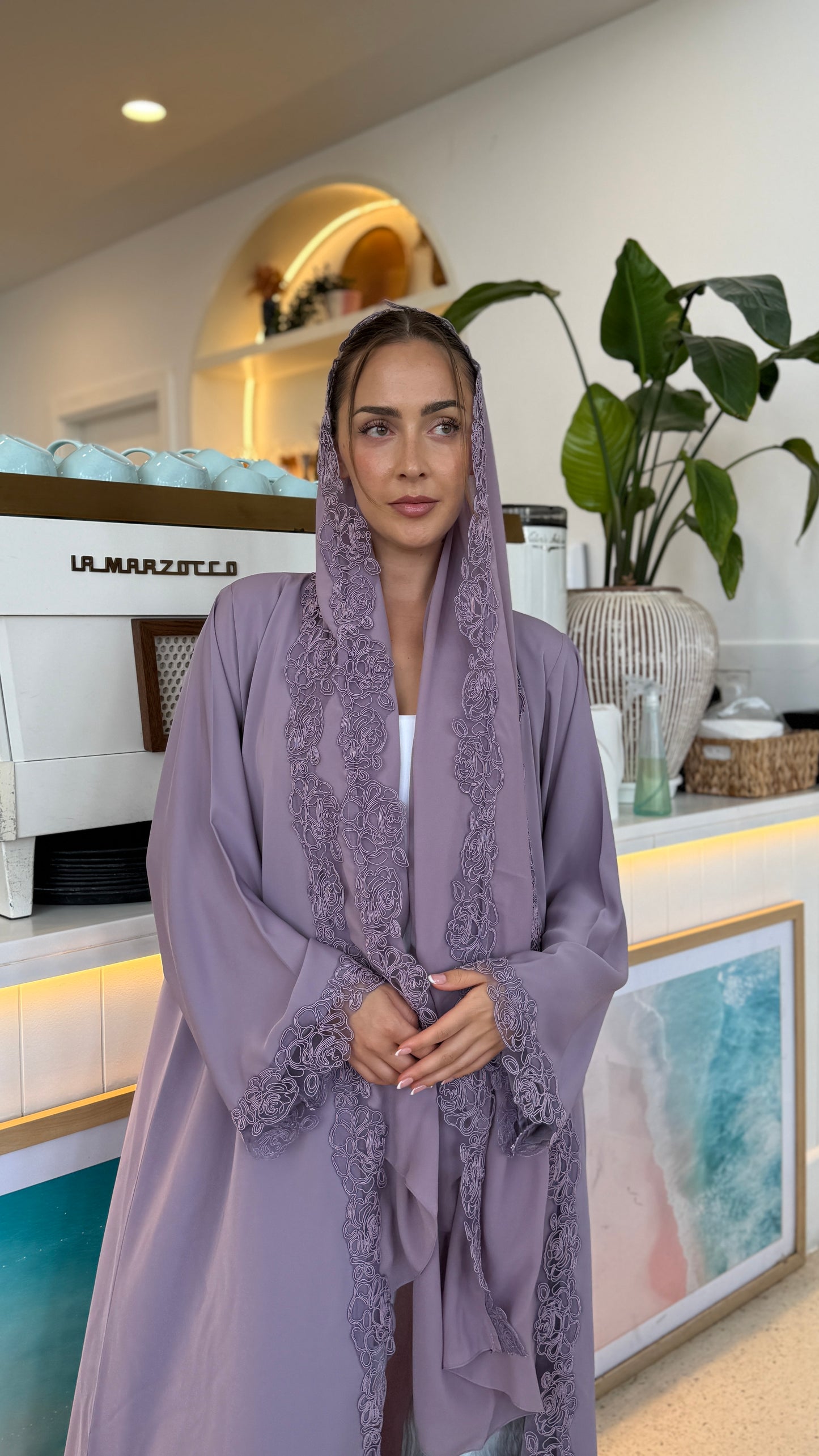 Rose Lace abaya - Lavender