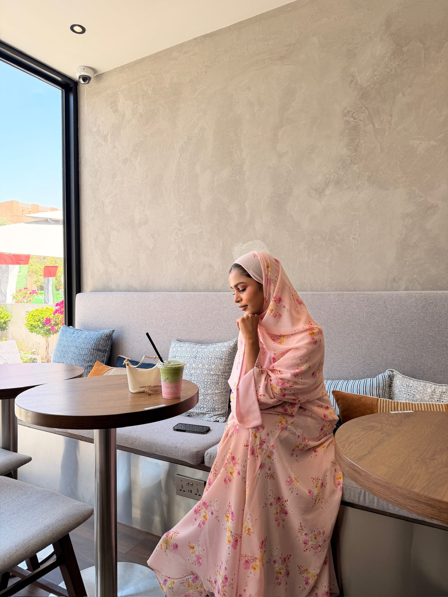 Printed Chiffon Abaya - Pink Lemonade